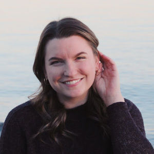 Meet your Posher, Dayna